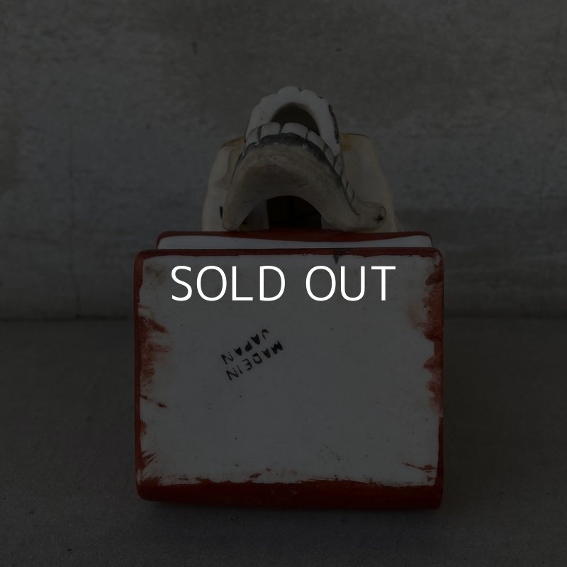 画像7: VINTAGE SKULL ON BOOK  CANDLE HOLDER ヴィンテージ スカル キャンドルホルダー / 陶器 日本製 輸出用 顎 スカルオンブック