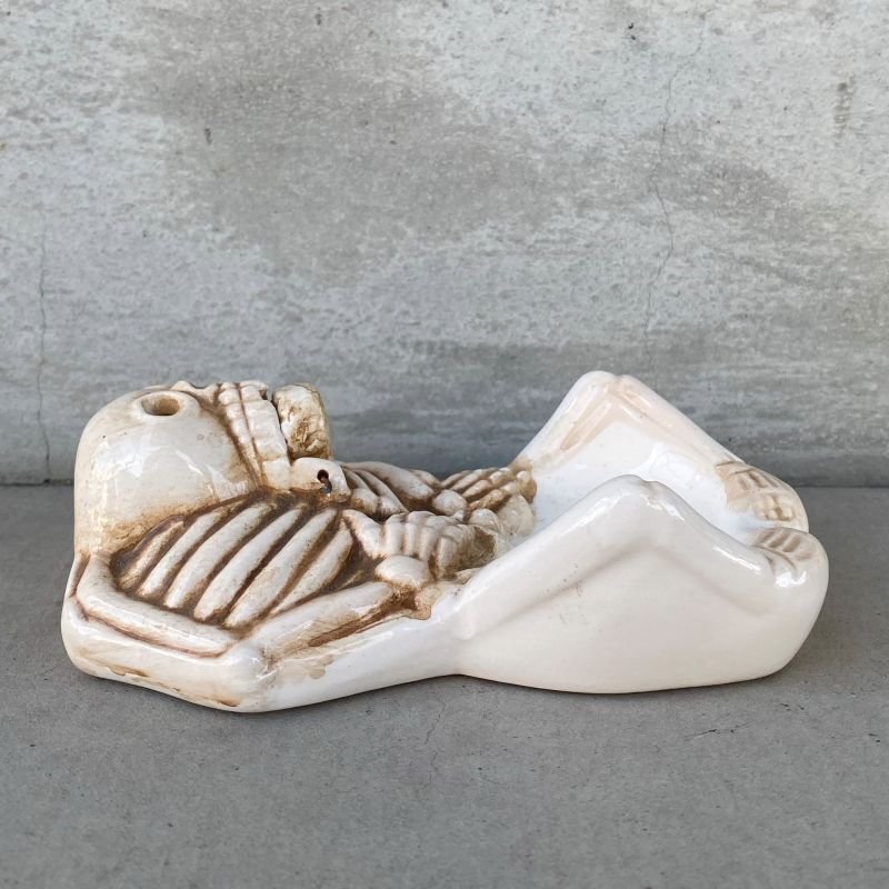 画像3: VINTAGE SKULL ヴィンテージ スカル アッシュトレイ / ドクロ 骸骨 顎 灰皿 陶器 輸出用