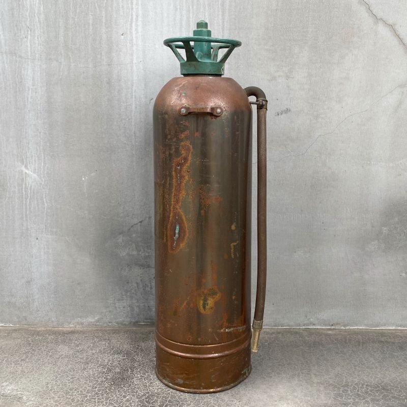 画像2: VINTAGE ANTIQUE FIRE EXTINGUISHER THE PYRENE CO. ヴィンテージ アンティーク 消火器 / インダストリアル ディスプレイ 什器 アメリカ