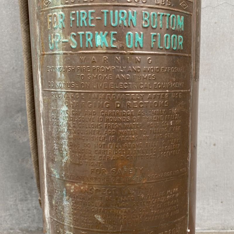 画像6: VINTAGE ANTIQUE FIRE EXTINGUISHER THE PYRENE CO. ヴィンテージ アンティーク 消火器 / インダストリアル ディスプレイ 什器 アメリカ