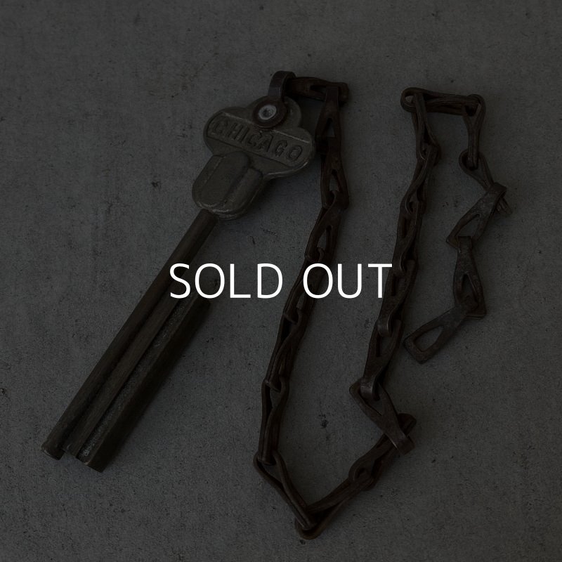 画像7: VINTAGE ANTIQUE CHICAGO WATCH CLOCK STATION ヴィンテージ アンティーク 鍵入れ アメリカ / インダストリアル コレクタブル 収納 鋳物