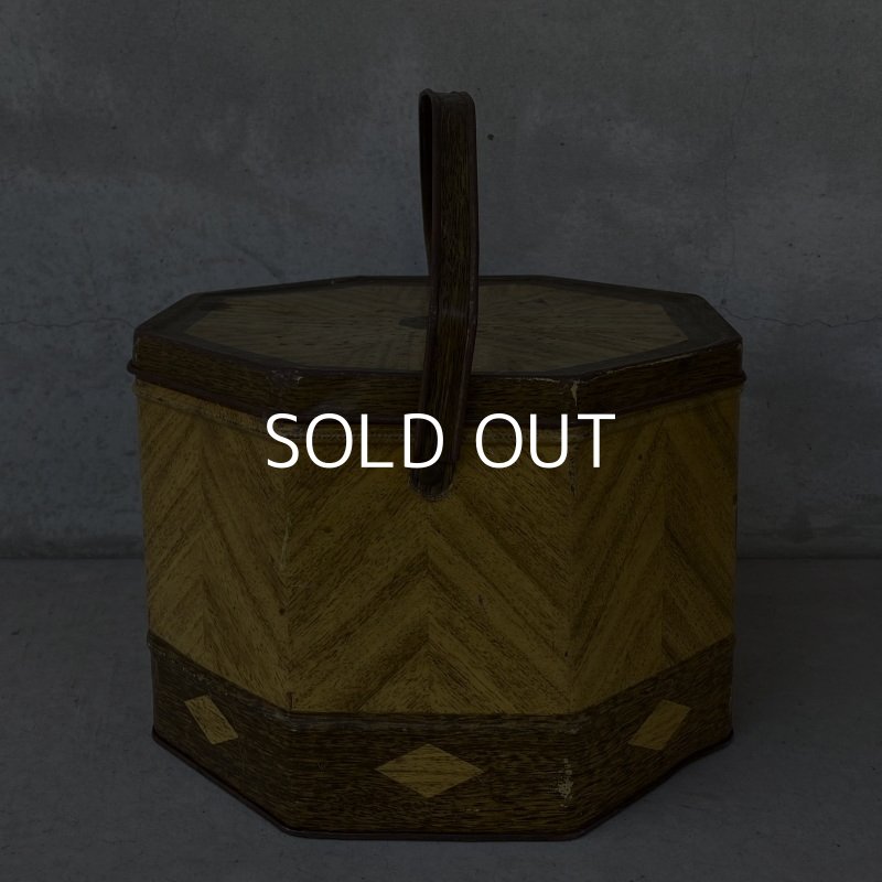 画像3: VINTAGE ANTIQUE LOOSE WILES BISCUIT TIN BOX ヴィンテージ アンティーク ビスケット 缶 アメリカ / キッチン インテリア キャンプ 収納 店舗什器