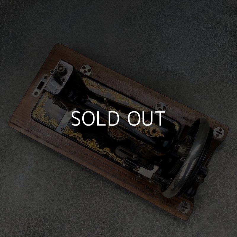 画像6: VINTAGE ANTIQUE VESTA SEWINGMACHINE ヴィンテージ アンティーク 手回しミシン ドイツ / インテリア オブジェ 店舗什器