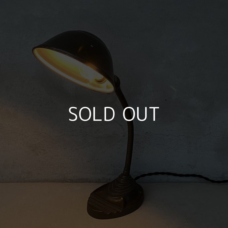 画像11: VINTAGE DESKLAMP EAGLE ヴィンテージ デスクランプ イーグル デスクライト スタンドライト 卓上ライト アメリカ / インダストリアル グースネック 照明 工業用 USA (3)