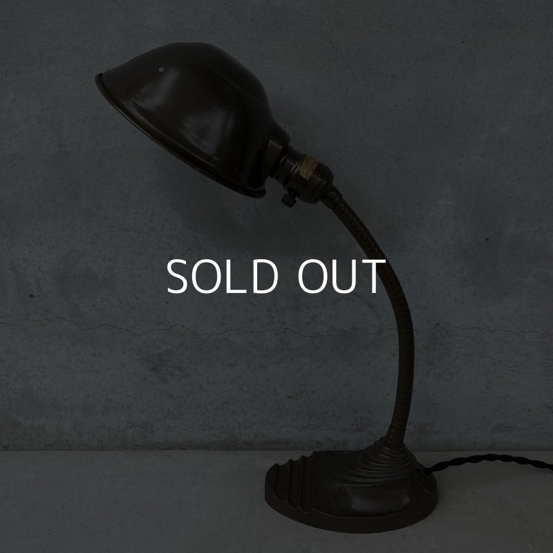 画像4: VINTAGE DESKLAMP EAGLE ヴィンテージ デスクランプ イーグル デスクライト スタンドライト 卓上ライト アメリカ / インダストリアル グースネック 照明 工業用 USA (3)