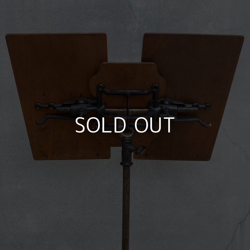 画像4: VINTAGE ANTIQUE R.M.LAMBIE NEW YORK BOOK STAND DICTIONARY STAND BIBLE STAND ヴィンテージ アンティーク ブックスタンド ディクショナリースタンド バイブルスタンド アメリカ / 聖書台 譜面台 メニューボード USA