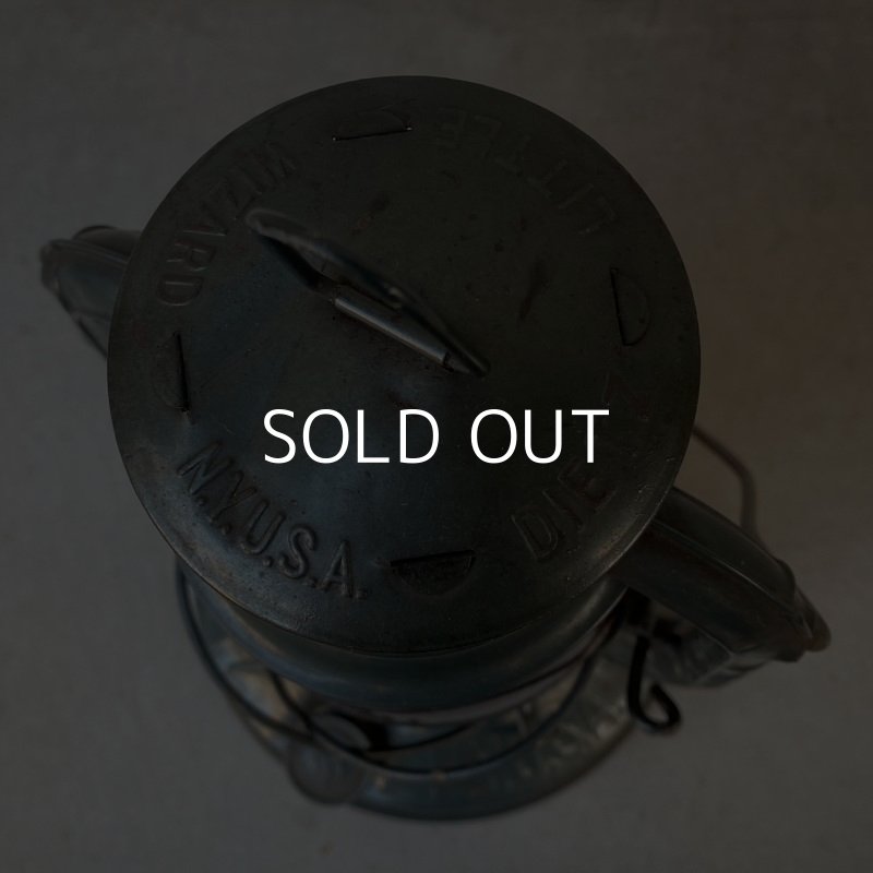 画像3: VINTAGE ANTIQUE DIETZ LANTERN LITTLE WIZARD ヴィンテージ アンティーク デイツ リトルウィザード ランタン オイルランプ アメリカ / ハリケーンランタン キャンプ アウトドア