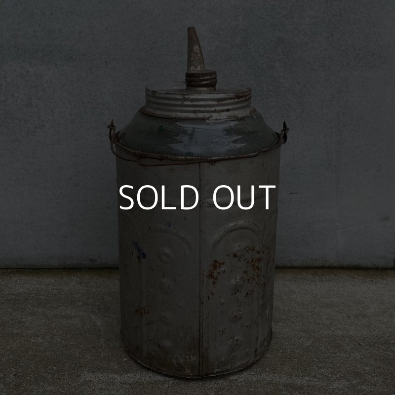 画像3: VINTAGE ANTIQUE EXCELSIOR MOTOR COMPANY OIL BOTTLE ヴィンテージ アンティーク オイルボトル ガラス瓶 アメリカ / インダストリアル モーター系 オイル入れ ディスプレイ ガレージ USA