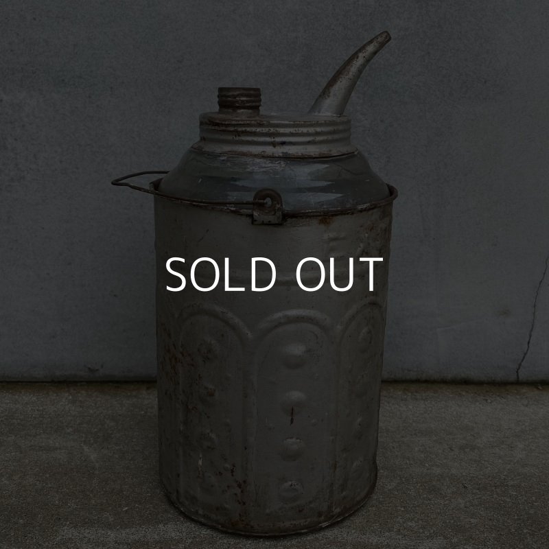 画像4: VINTAGE ANTIQUE EXCELSIOR MOTOR COMPANY OIL BOTTLE ヴィンテージ アンティーク オイルボトル ガラス瓶 アメリカ / インダストリアル モーター系 オイル入れ ディスプレイ ガレージ USA