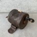 画像1: VINTAGE ANTIQUE DUSTLESS WOOD HANDLE CLOTHES LINE REEL ヴィンテージ アンティーク クロスラインリール 洗濯紐 アメリカ / ディスプレイ 店舗什器 USA (1)