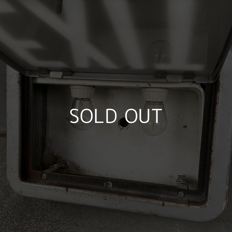 画像8: VINTAGE ANTIQUE EXIT SIGN LAMP ヴィンテージ アンティーク サインランプ アメリカ / インダストリアル ライト 出口 非常口 電飾看板 誘導サイン 店舗什器 USA