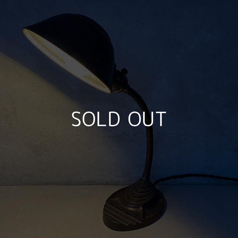 画像11: VINTAGE DESKLAMP EAGLE ヴィンテージ デスクランプ イーグル デスクライト スタンドライト 卓上ライト アメリカ / インダストリアル グースネック 照明 工業用 USA (2)