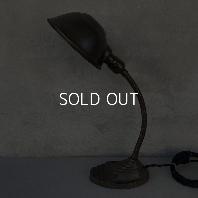 画像4: VINTAGE DESKLAMP EAGLE ヴィンテージ デスクランプ イーグル デスクライト スタンドライト 卓上ライト アメリカ / インダストリアル グースネック 照明 工業用 USA (1)