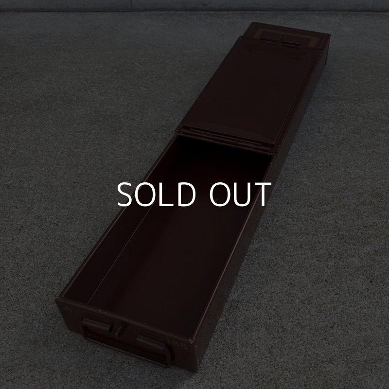 画像8: VINTAGE ANTIQUE SAFETYBOX ヴィンテージ アンティーク セイフティボックス アメリカ / インテリア ディスプレイ ボルドー ケース 貸金庫 収納 小物入れ 箱 店舗什器 USA (1)