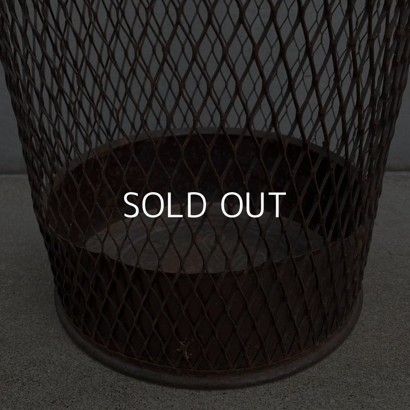画像6: VINTAGE ANTIQUE WIRE BASKET ヴィンテージ アンティーク ワイヤーバスケット ゴミ箱 アメリカ / インダストリアル ダストボックス 収納 インテリア USA (2)