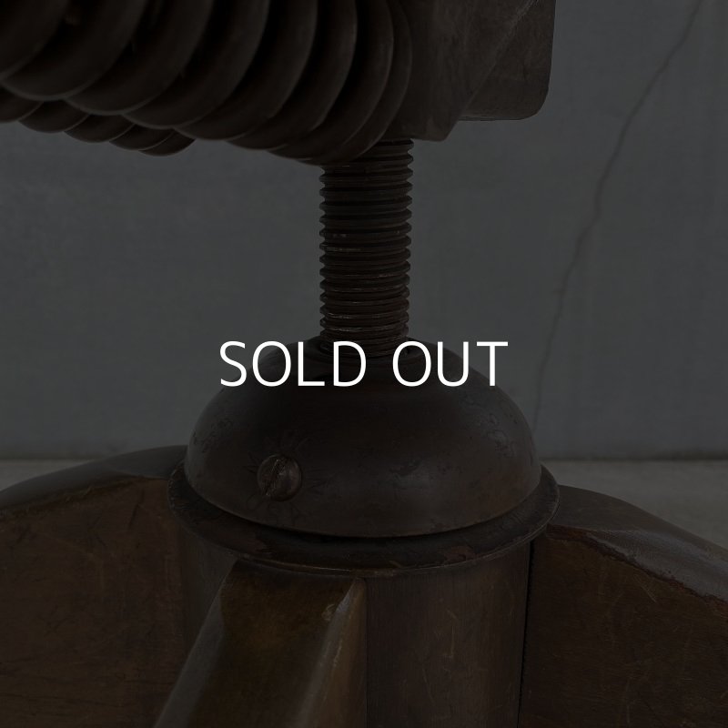 画像11: VINTAGE ANTIQUE ヴィンテージ アンティーク 椅子 アメリカ / チェア インダストリアル ウッド 回転椅子 家具 木製 店舗 什器 USA (2)