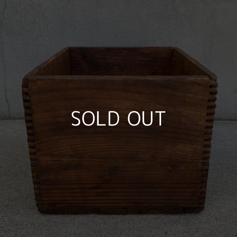 画像4: VINTAGE ANTIQUE R.E.LEE WOOD CRATE WOOD BOX ヴィンテージ アンティーク ウッドボックス 木箱 アメリカ / インダストリアル 収納 店舗什器 USA (2)