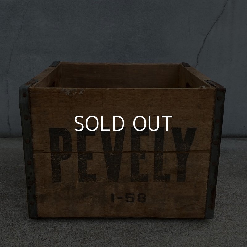 画像2: VINTAGE ANTIQUE PEVELY WOOD CRATE WOOD BOX ヴィンテージ アンティーク ウッドボックス 木箱 アメリカ / インダストリアル 運搬用 収納 店舗什器 USA (2)