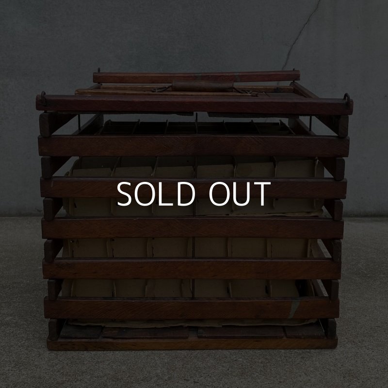 画像4: VINTAGE HUMPTY DUMPTY EGG CRATE, GUMMER MFG. CO. ヴィンテージ ハンプティダンプティ ウッドボックス アメリカ / 木箱 卵入れ インテリア USA (2)