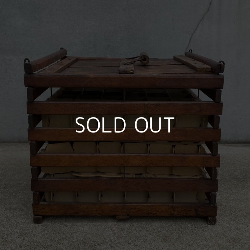 画像3: VINTAGE HUMPTY DUMPTY EGG CRATE, GUMMER MFG. CO. ヴィンテージ ハンプティダンプティ ウッドボックス アメリカ / 木箱 卵入れ インテリア USA (2)