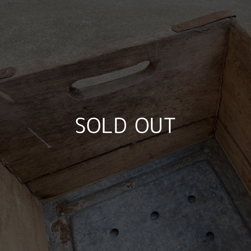 画像8: VINTAGE ANTIQUE PEVELY WOOD CRATE WOOD BOX ヴィンテージ アンティーク ウッドボックス 木箱 アメリカ / インダストリアル 運搬用 収納 店舗什器 USA (1)