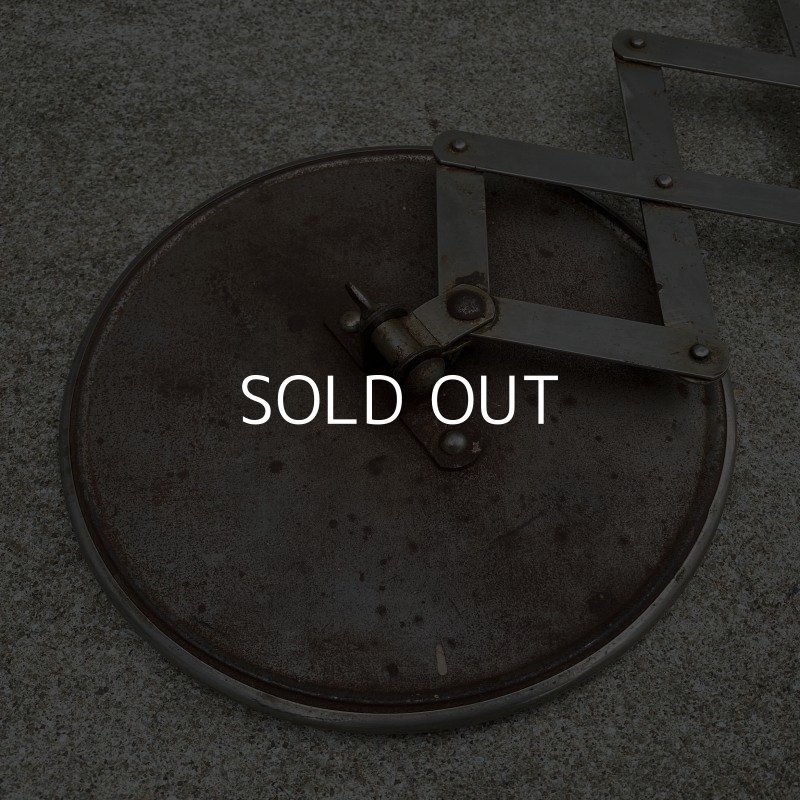 画像4: VINTAGE ANTIQUE SHAVING MIRROR SCISSOR ARM ヴィンテージ アンティーク シェービングミラー シザーアーム 鏡 壁付けミラー アメリカ / 壁掛け ディスプレイ USA