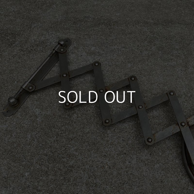 画像6: VINTAGE ANTIQUE SHAVING MIRROR SCISSOR ARM ヴィンテージ アンティーク シェービングミラー シザーアーム 鏡 壁付けミラー アメリカ / 壁掛け ディスプレイ USA