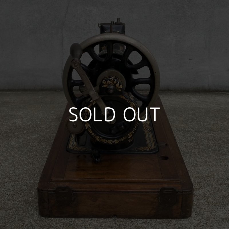 画像5: VINTAGE ANTIQUE SINGER SEWING MACHINE ヴィンテージ アンティーク シンガーミシン / ディスプレイ 店舗什器 洋裁 手芸 手回しミシン