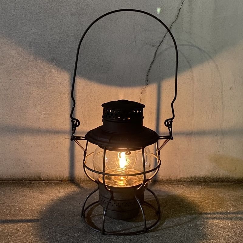 画像13: VINTAGE ANTIQUE ADLAKE No.250 KERO RAILROAD LANTERN ヴィンテージ アンティーク アドレイク ケロ レイルロード ランタン オイルランプ アメリカ / キャンプ アウトドア USA (10)