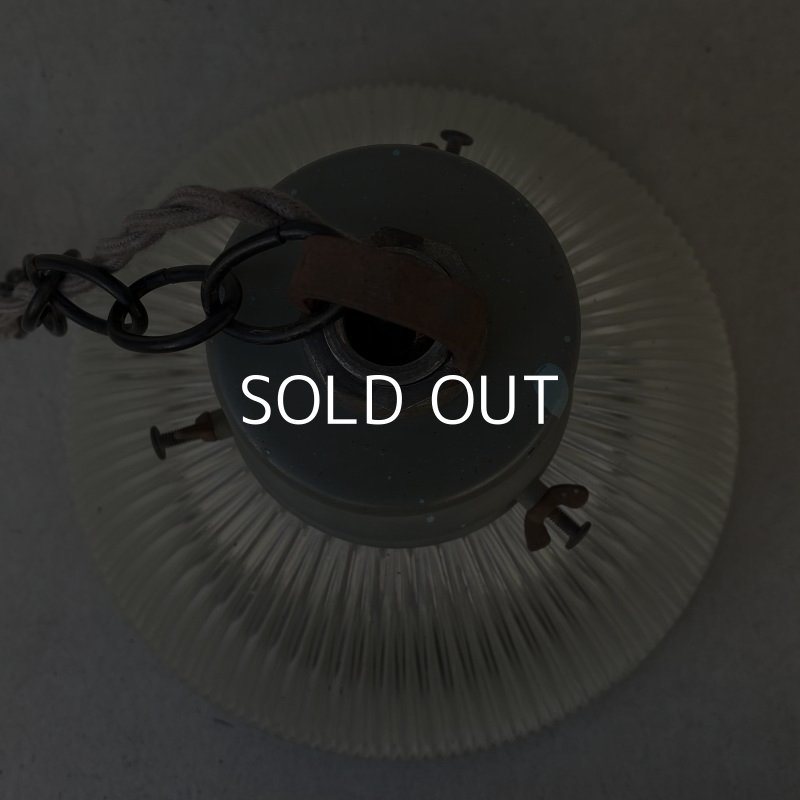 画像4: VINTAGE ANTIQUE HOLOPHANE 6515 ヴィンテージ アンティーク ホロフェーン 吊り下げライト アメリカ / インダストリアル ランプ ペンダントライト ガラスシェード 天井照明 店舗什器 USA