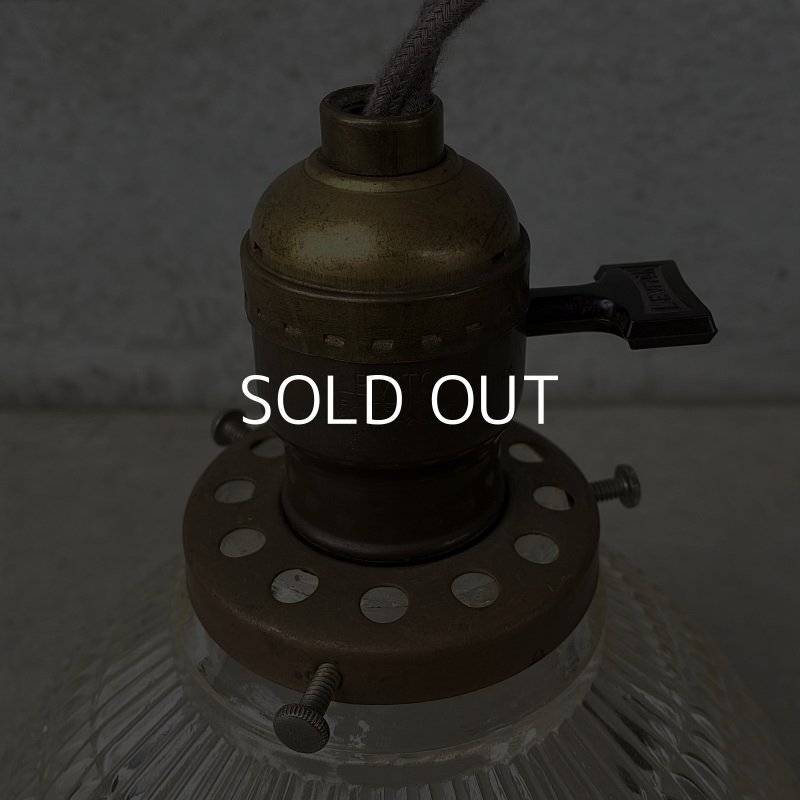 画像5: VINTAGE ANTIQUE LIGHT ヴィンテージ アンティーク 吊り下げライト アメリカ / ライト ペンダントライト ガラスシェード 天井照明 LEVITON USA