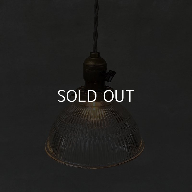 画像8: VINTAGE ANTIQUE LIGHT ヴィンテージ アンティーク 吊り下げライト アメリカ / ライト ペンダントライト ガラスシェード 天井照明 LEVITON USA