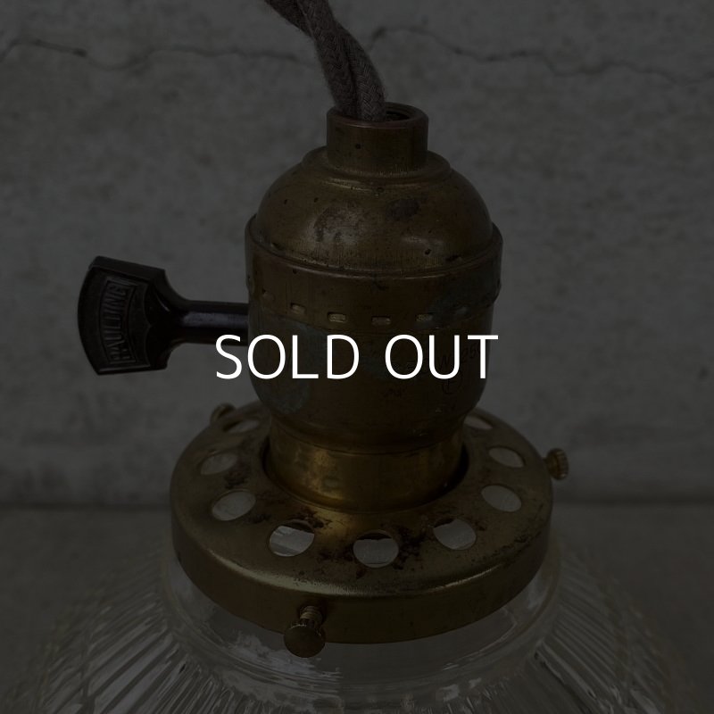 画像6: VINTAGE ANTIQUE LIGHT ヴィンテージ アンティーク 吊り下げライト アメリカ / ライト ペンダントライト ガラスシェード 天井照明 CIRCLE F USA