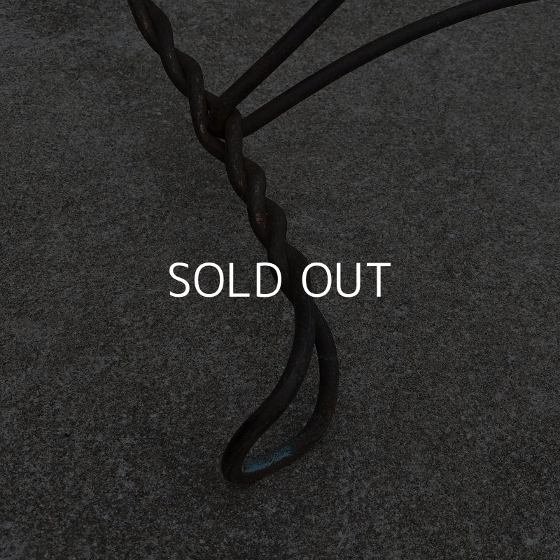 画像8: VINTAGE ANTIQUE ICE CREAM PARLOR CHAIR JAPANNED ヴィンテージ アンティーク アイスクリームパーラーチェア 椅子 アメリカ / インダストリアル ジャパンド ジャパンカラー アイアン 木製 家具 店舗 什器 USA (2)