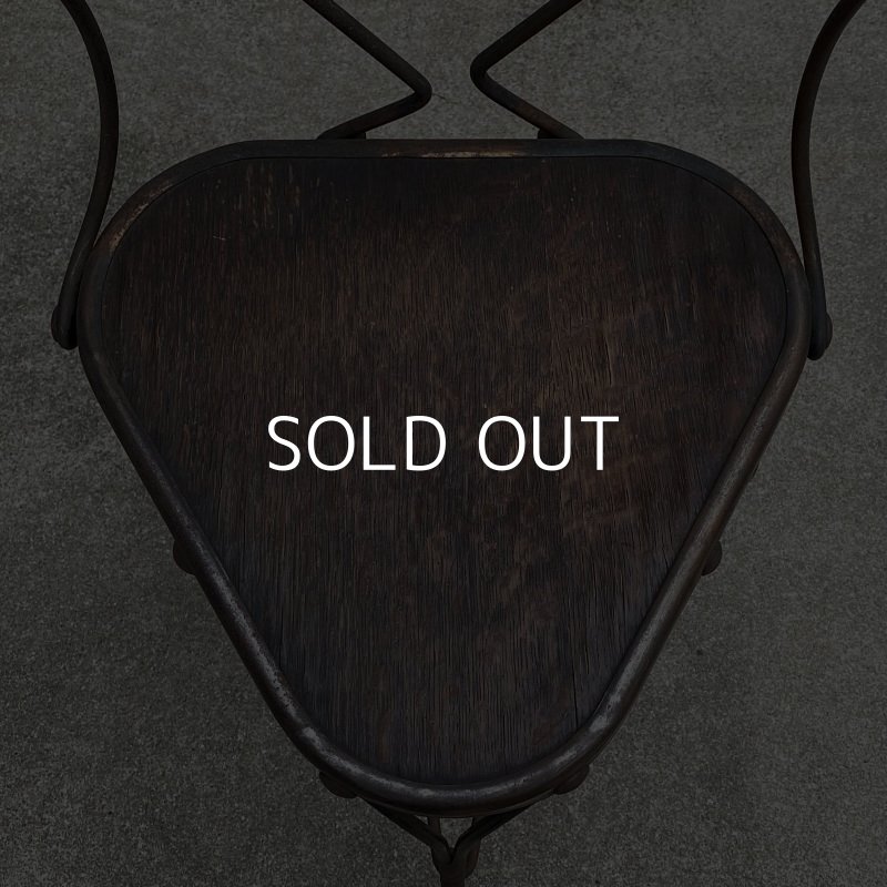 画像5: VINTAGE ANTIQUE ICE CREAM PARLOR CHAIR JAPANNED ヴィンテージ アンティーク アイスクリームパーラーチェア 椅子 アメリカ / インダストリアル ジャパンド ジャパンカラー アイアン 木製 家具 店舗 什器 USA (2)