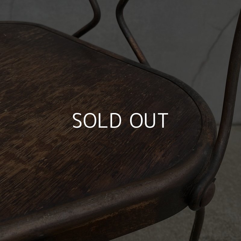 画像9: VINTAGE ANTIQUE ICE CREAM PARLOR CHAIR JAPANNED ヴィンテージ アンティーク アイスクリームパーラーチェア 椅子 アメリカ / インダストリアル ジャパンド ジャパンカラー アイアン 木製 家具 店舗 什器 USA (2)