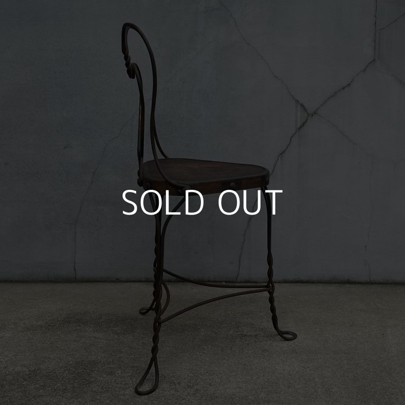 画像3: VINTAGE ANTIQUE ICE CREAM PARLOR CHAIR JAPANNED ヴィンテージ アンティーク アイスクリームパーラーチェア 椅子 アメリカ / インダストリアル ジャパンド ジャパンカラー アイアン 木製 家具 店舗 什器 USA (2)