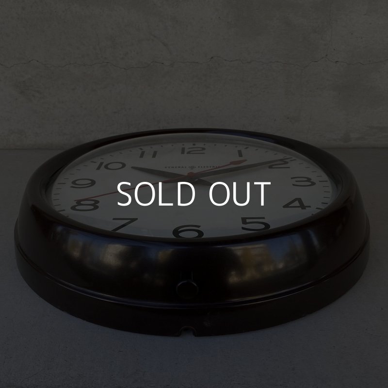 画像3: VINTAGE ANTIQUE GENERAL ELECTRIC GE WALL CLOCK ヴィンテージ アンティーク ゼネラルエレクトリック ウォールクロック 壁掛け時計 アメリカ / インダストリアル スクールクロック ブラウン 茶色 店舗什器 USA