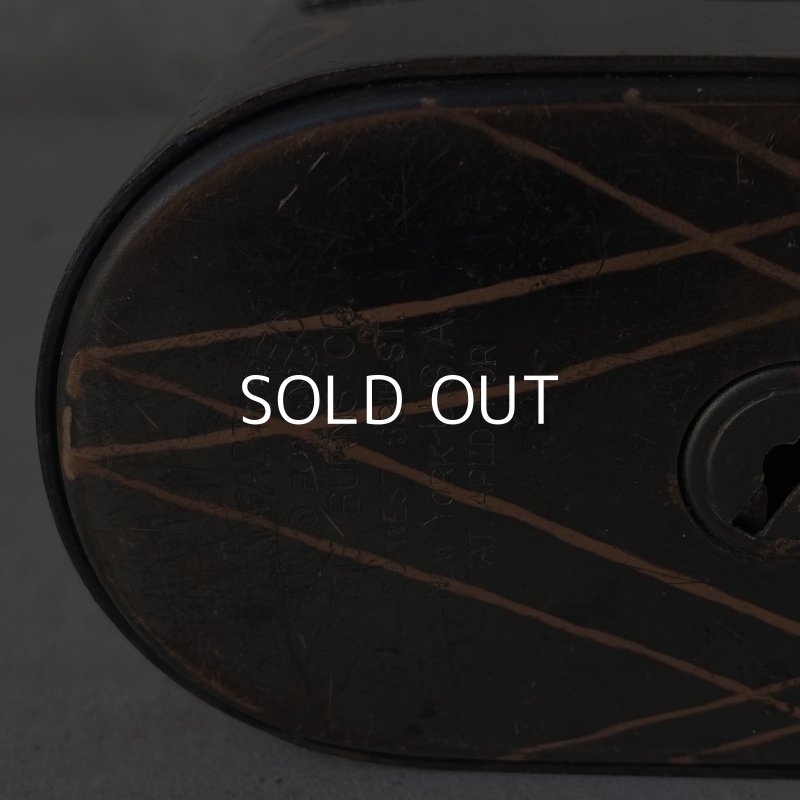 画像8: VINTAGE ANTIQUE  BURNS CO. NY COINBANK JAPANNED ヴィンテージ アンティーク コインバンク ジャパンド ジャパンカラー アメリカ / コレクタブル 貯金箱 オブジェ USA (2)