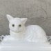 画像11: VINTAGE ANTIQUE WESTMORELAND MILK GLASS CAT ヴィンテージ アンティーク 猫 小物入れ / コレクタブル オブジェ ディスプレイ インテリア ミルクガラス 容器 雑貨 アメリカ