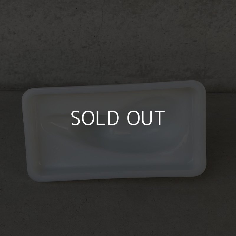 画像9: VINTAGE ANTIQUE WESTMORELAND MILK GLASS CAT ヴィンテージ アンティーク 猫 小物入れ / コレクタブル オブジェ ディスプレイ インテリア ミルクガラス 容器 雑貨 アメリカ