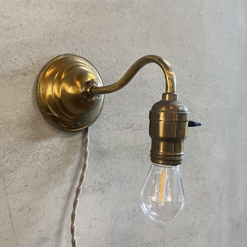 画像2: VINTAGE ANTIQUE LAMP LIGHT WALL LAMP ヴィンテージ アンティーク ライト ウォールランプ 壁付け照明 ブラケットランプ / ランプ 真鍮 店舗什器 アメリカ USA (7)