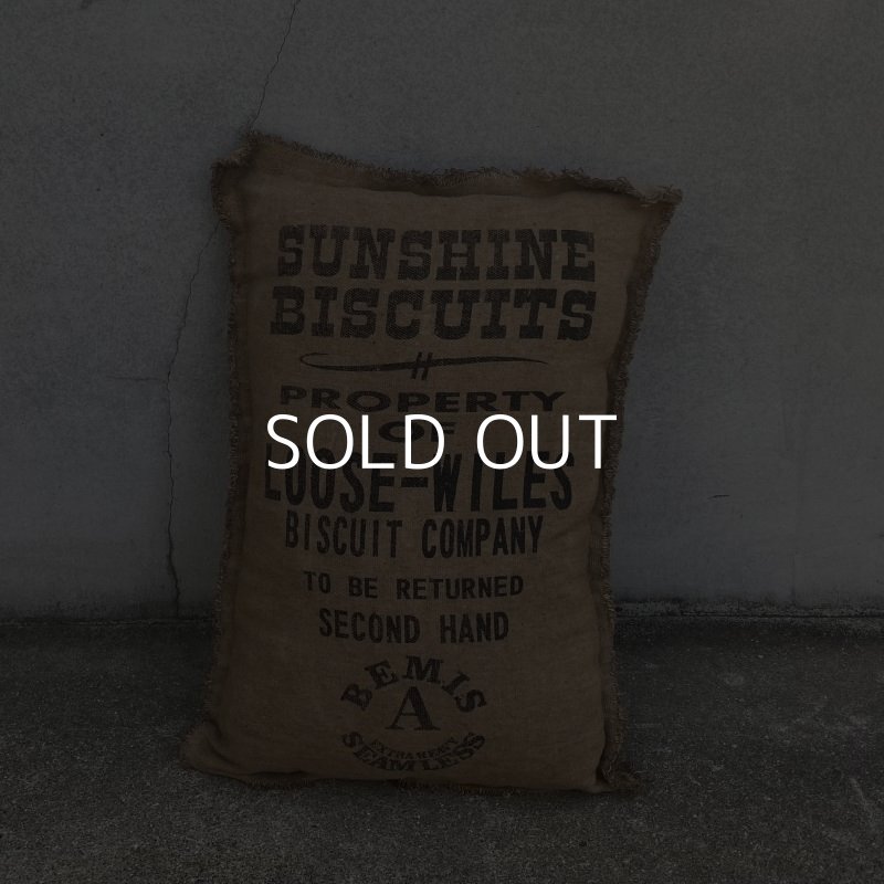 画像1: VINTAGE ANTIQUE CUSHION LOOSE WILES BISCUIT CO. ヴィンテージ アンティーク クッション / コレクタブル ディスプレイ アドバタイジング 企業物 店舗備品 アメリカ