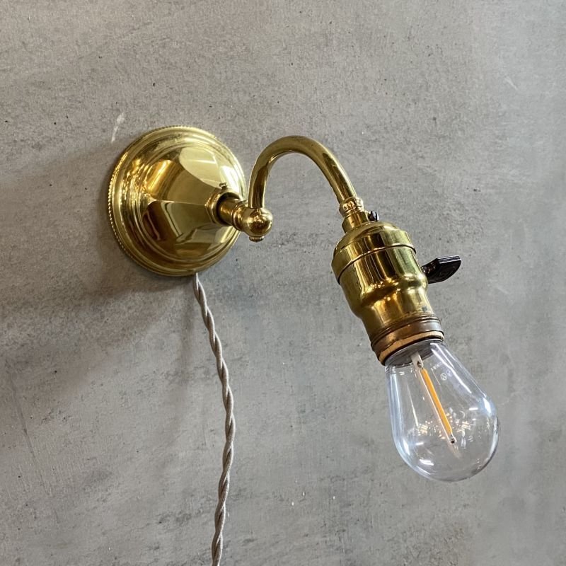 画像2: VINTAGE ANTIQUE LAMP LIGHT WALL LAMP ヴィンテージ アンティーク ライト ウォールランプ 壁付け照明 ブラケットランプ / ランプ 真鍮 店舗什器 アメリカ USA (8)