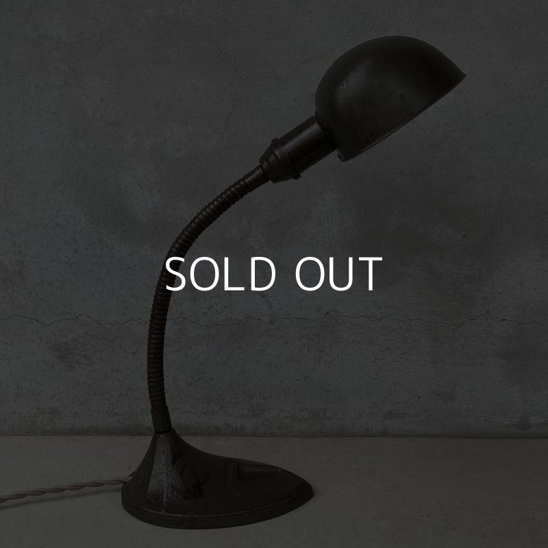 画像3: VINTAGE DESKLAMP ヴィンテージ デスクライト スタンドライト 卓上ライト アメリカ / インダストリアル グースネック 照明 工業用 USA (1)