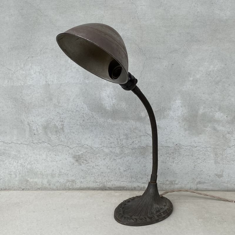 画像1: VINTAGE ANTIQUE DESK LAMP  STAND LIGHT ヴィンテージ アンティーク デスクランプ デスクライト スタンドライト 卓上ライト アメリカ / インダストリアル グースネック 照明 鉄 工業用 USA