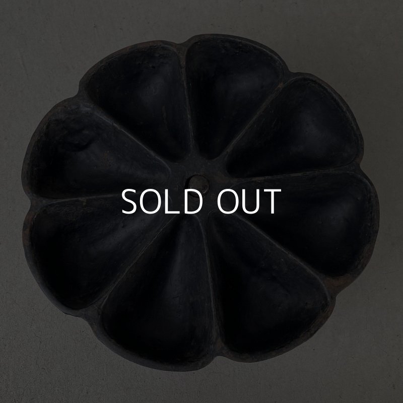 画像3: VINTAGE ANTIQUE STAR NAIL.CO NAIL CUP ヴィンテージ アンティーク ネイルカップ / インダストリアル キャストアイアン パーツ入れ 釘入れ 工具入れ 小物入れ 鋳物 靴 アメリカ USA