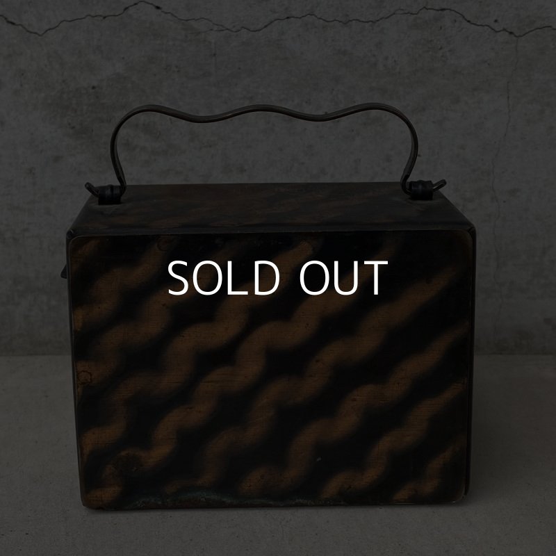 画像3: VINTAGE ANTIQUE COINBANK JAPANNED ヴィンテージ アンティーク コインバンク ジャパンド ジャパンカラー / コレクタブル 貯金箱 銀行 ノベルティー アメリカ USA