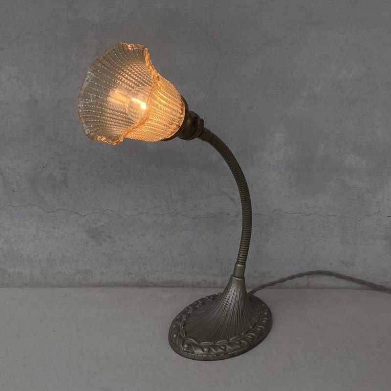 画像10: VINTAGE ANTIQUE DESKLAMP ALADDIN ヴィンテージ アンティーク デスクライト スタンドライト テーブルランプ 卓上ライト 照明 / グースネック ガラスシェード インテリア 店舗什器 アメリカ USA