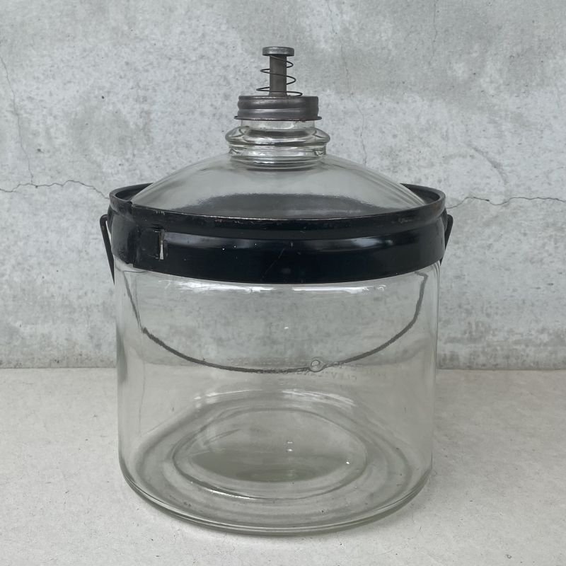 画像3: VINTAGE ANTIQUE PERFECTION STOVE CO. ヴィンテージ アンティーク パーフェクション ストーブ 瓶 / 燃料入れ  ガラス オブジェ インテリア USA アメリカ (1)